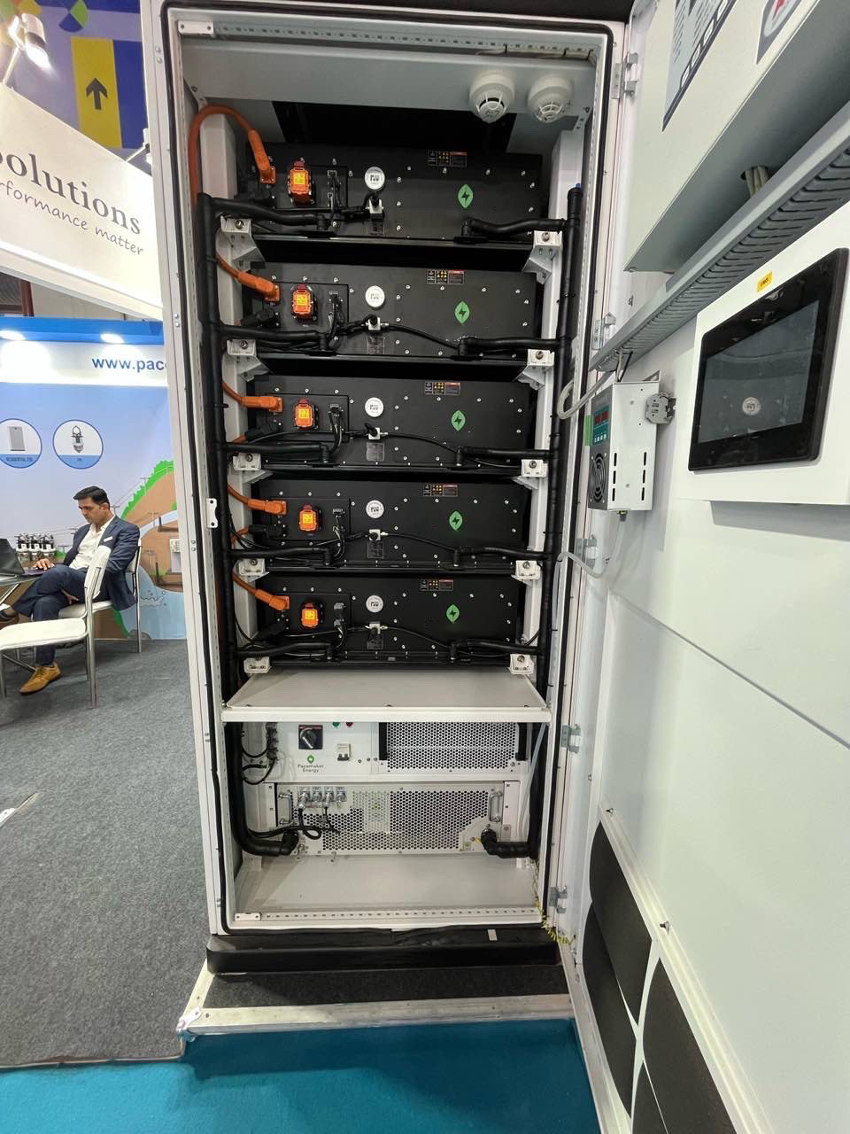 CoolTec 6kW Liquid Cooling Powers 261kWh BESS at India Expo: Live Showcase of Reliable Thermal Managementๆๅพ CoolTec 6kW Liquid Cooling System at India Expo